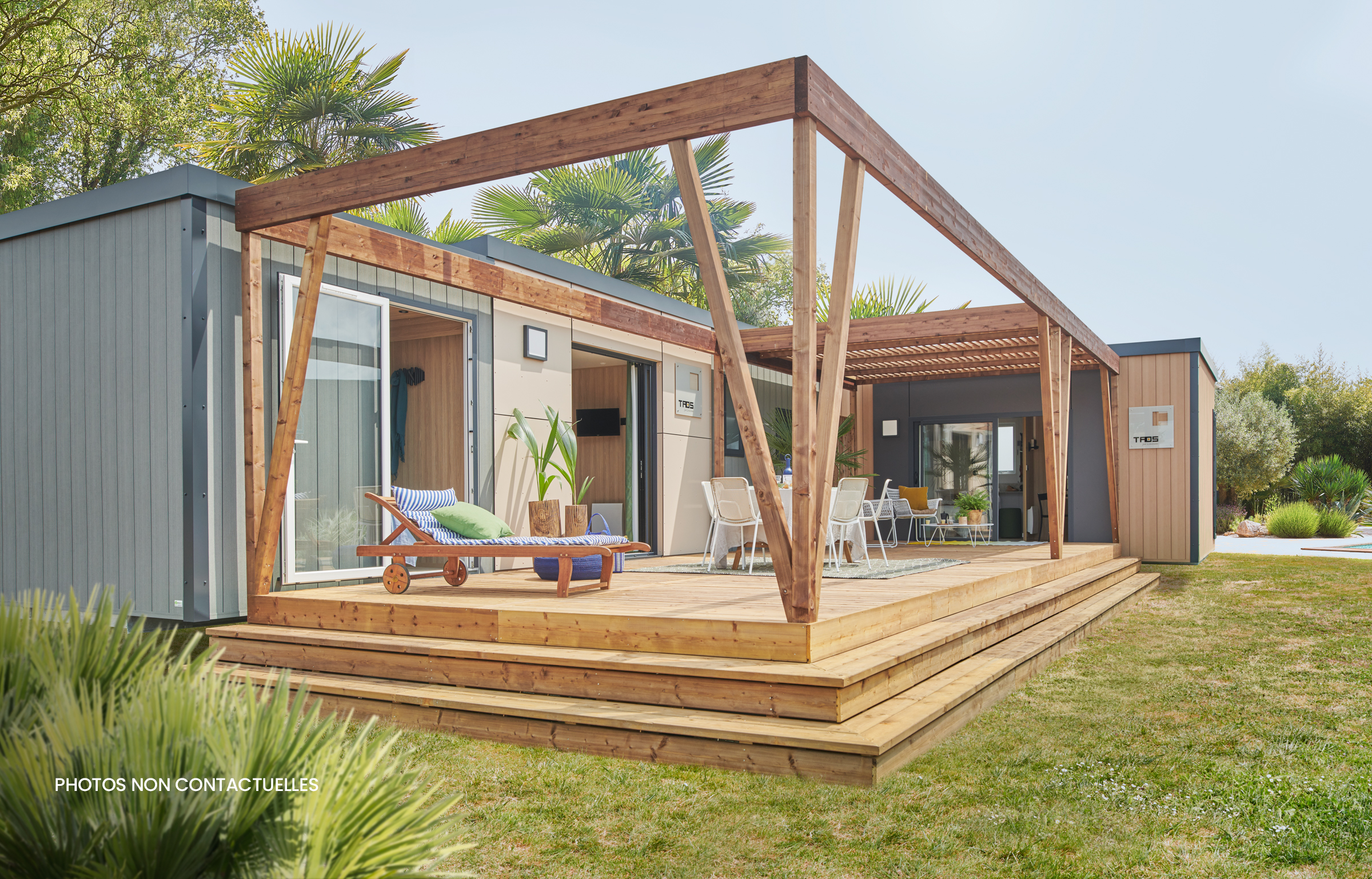 en-cours-de-modif-F6-PANORAMA-EXTERIEUR-AVEC-TERRASSE